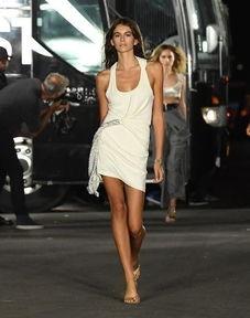 吃瓜群众走秀图片高清无水印,吃瓜群众走秀现场,一睹风采